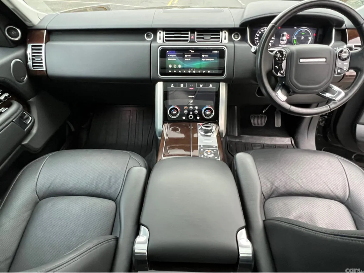 Land Rover Range Rover SUV, Petrol Plug-in Hybrid, 2018, Black
