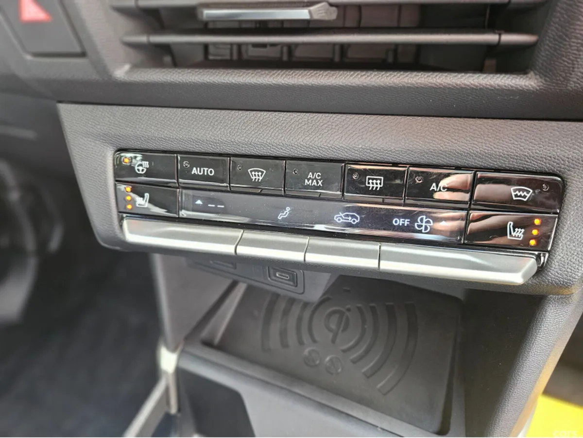 Opel Frontera SUV, Electric, 2026, Orange