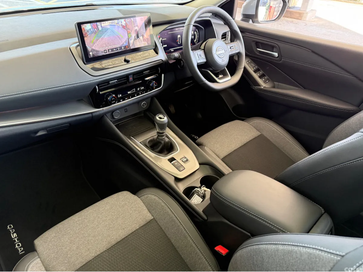 Nissan Qashqai SUV, Petrol, 2027, Grey