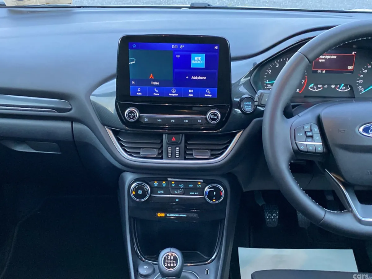 Ford Puma MPV, Petrol Hybrid, 2023, White