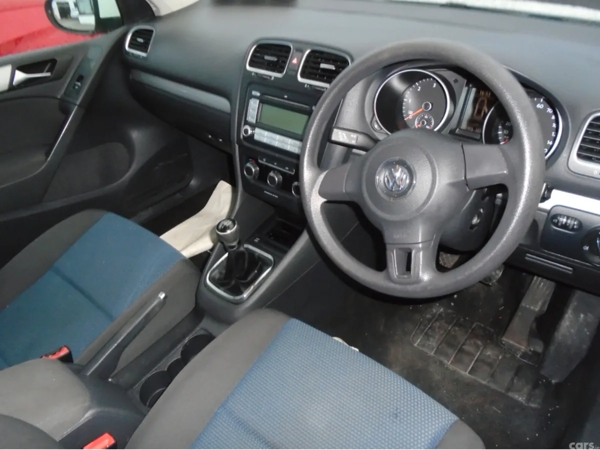 Volkswagen Golf Hatchback, Diesel, 2010, White