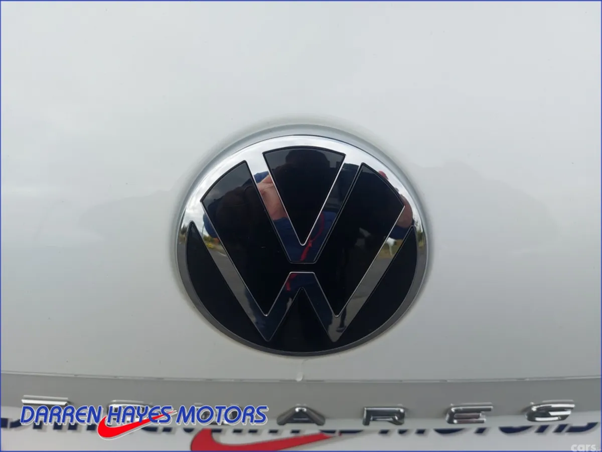 Volkswagen Touareg MPV, Diesel, 2022, White