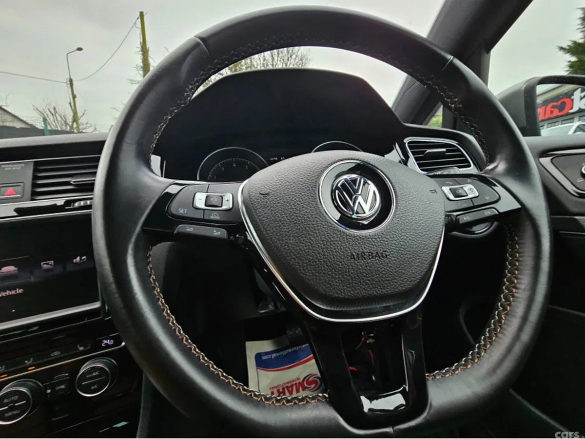 Volkswagen Golf Hatchback, Petrol, 2014, Grey