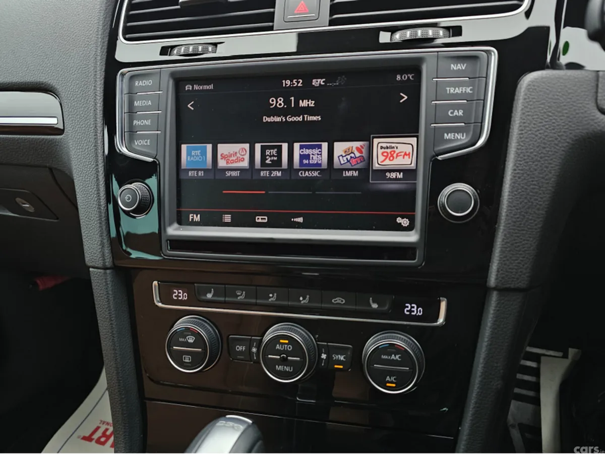 Volkswagen Golf Hatchback, Petrol, 2014, Grey