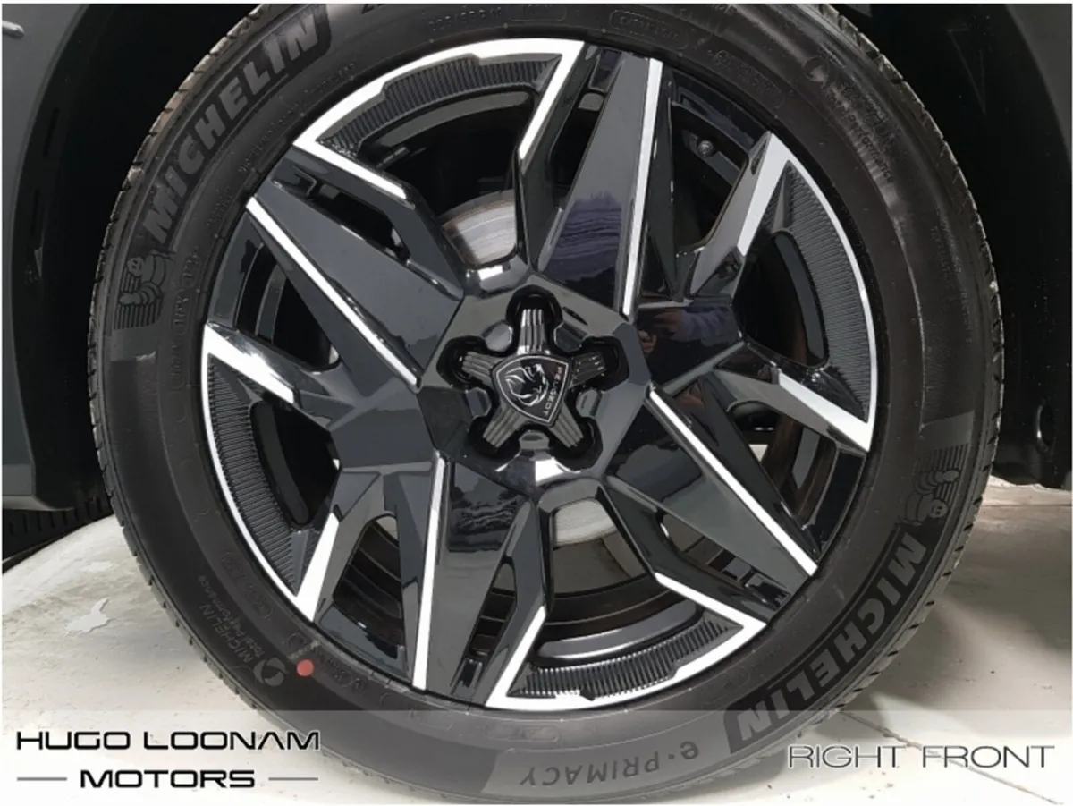 Peugeot 3008 SUV, Petrol Hybrid, 2026, White