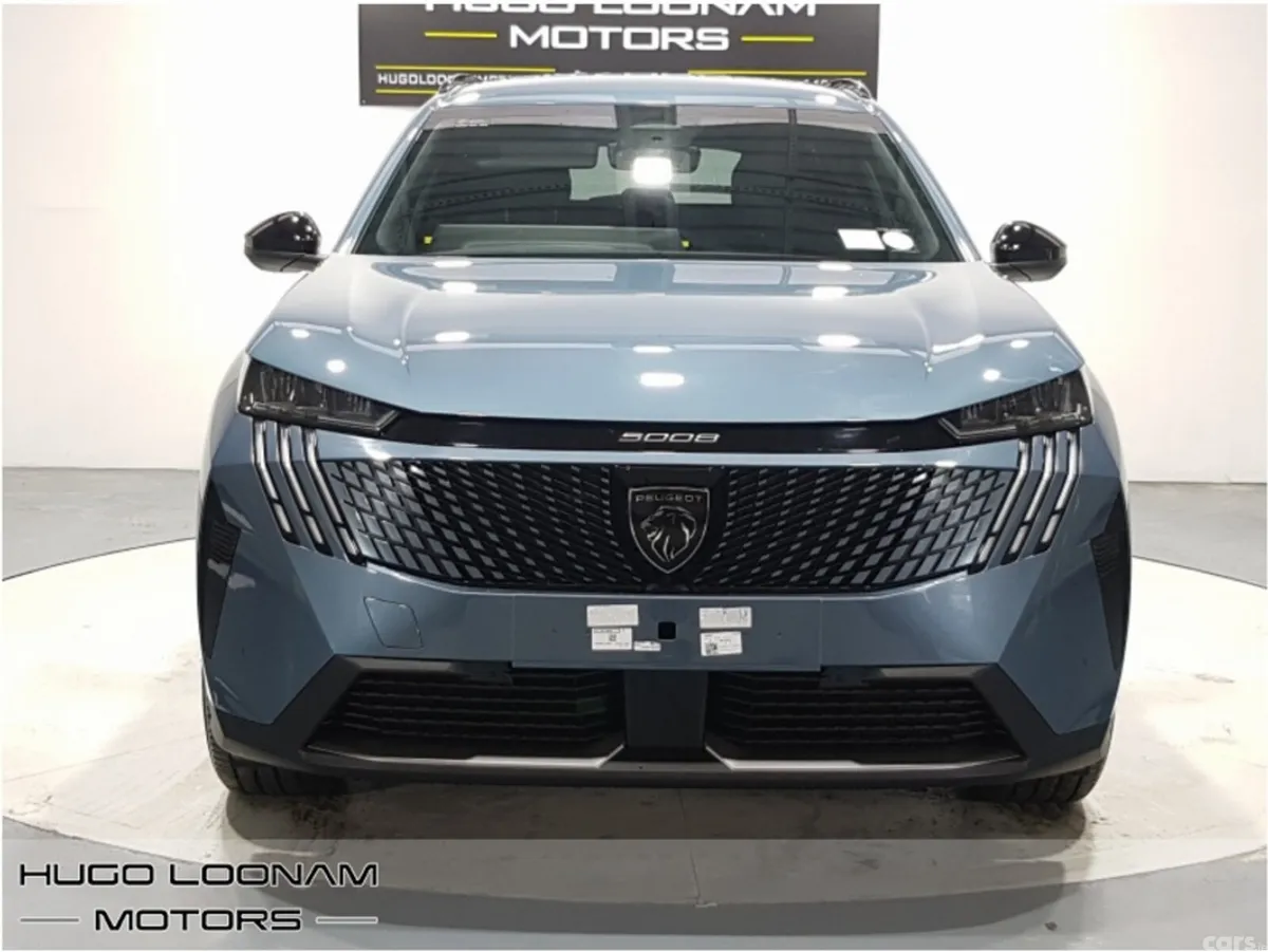 Peugeot 5008 SUV, Electric, 2026, Blue
