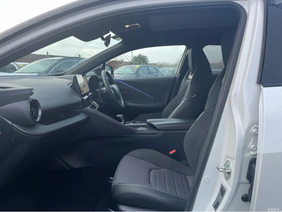 Toyota C-HR Hatchback, Petrol Plug-in Hybrid, 2025, White