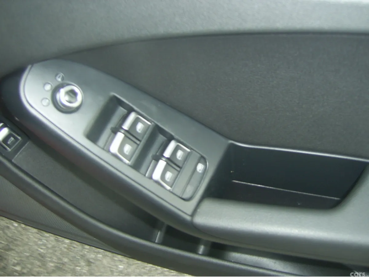 Audi A4 Saloon, Diesel, 2014, Red