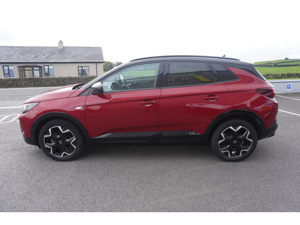 Opel Grandland SUV, Petrol, 2024, Red