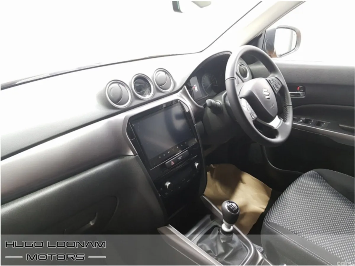 Suzuki Vitara SUV, Petrol Hybrid, 2026, Bronze