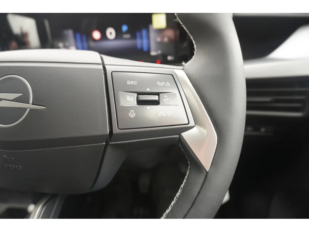 Opel Frontera SUV, Petrol Hybrid, 2026, White