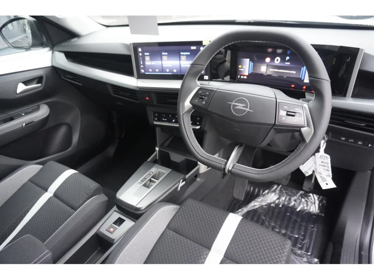 Opel Frontera SUV, Petrol Hybrid, 2026, Silver