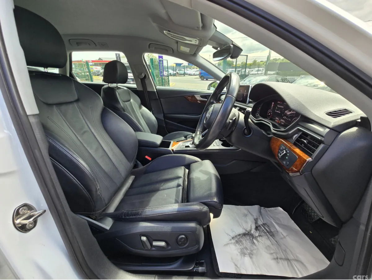Audi A4 Estate, Petrol, 2017, White