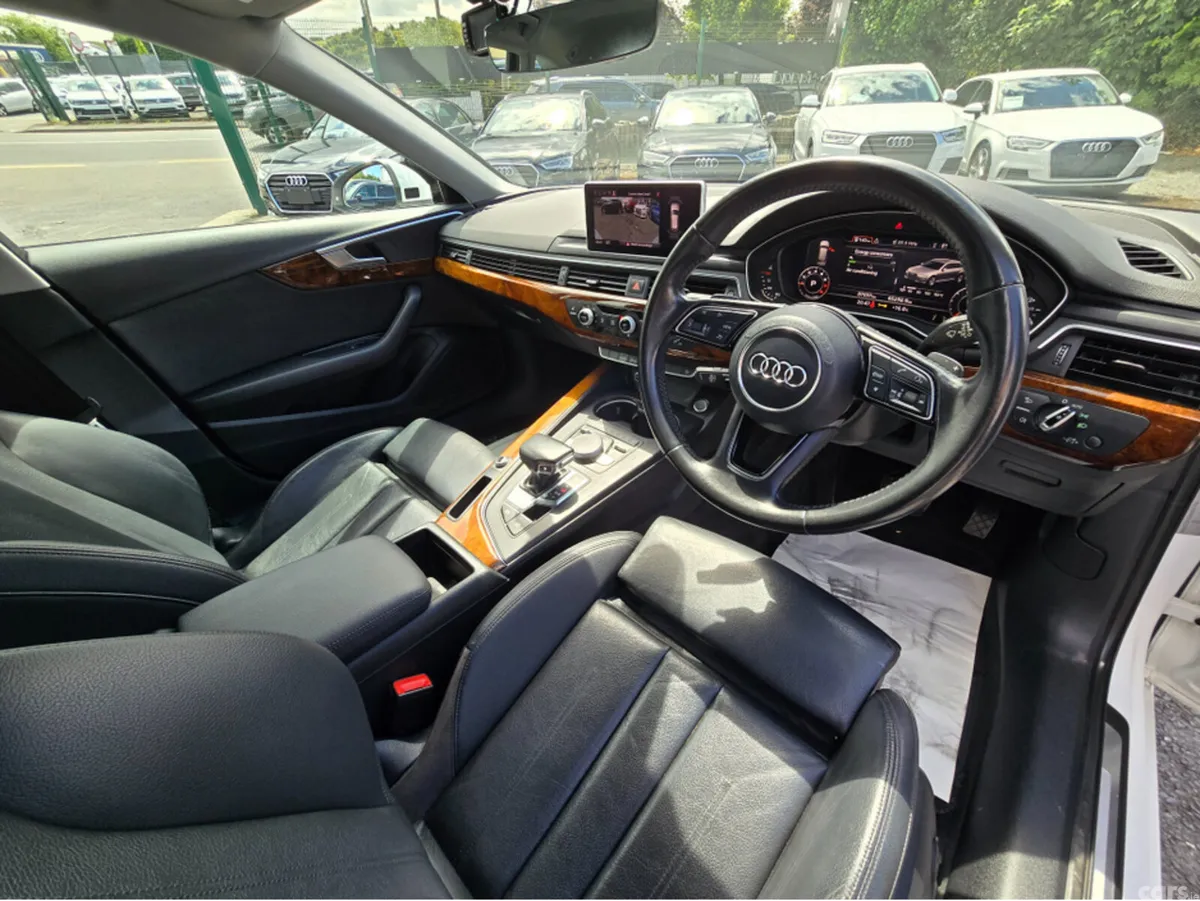 Audi A4 Estate, Petrol, 2017, White