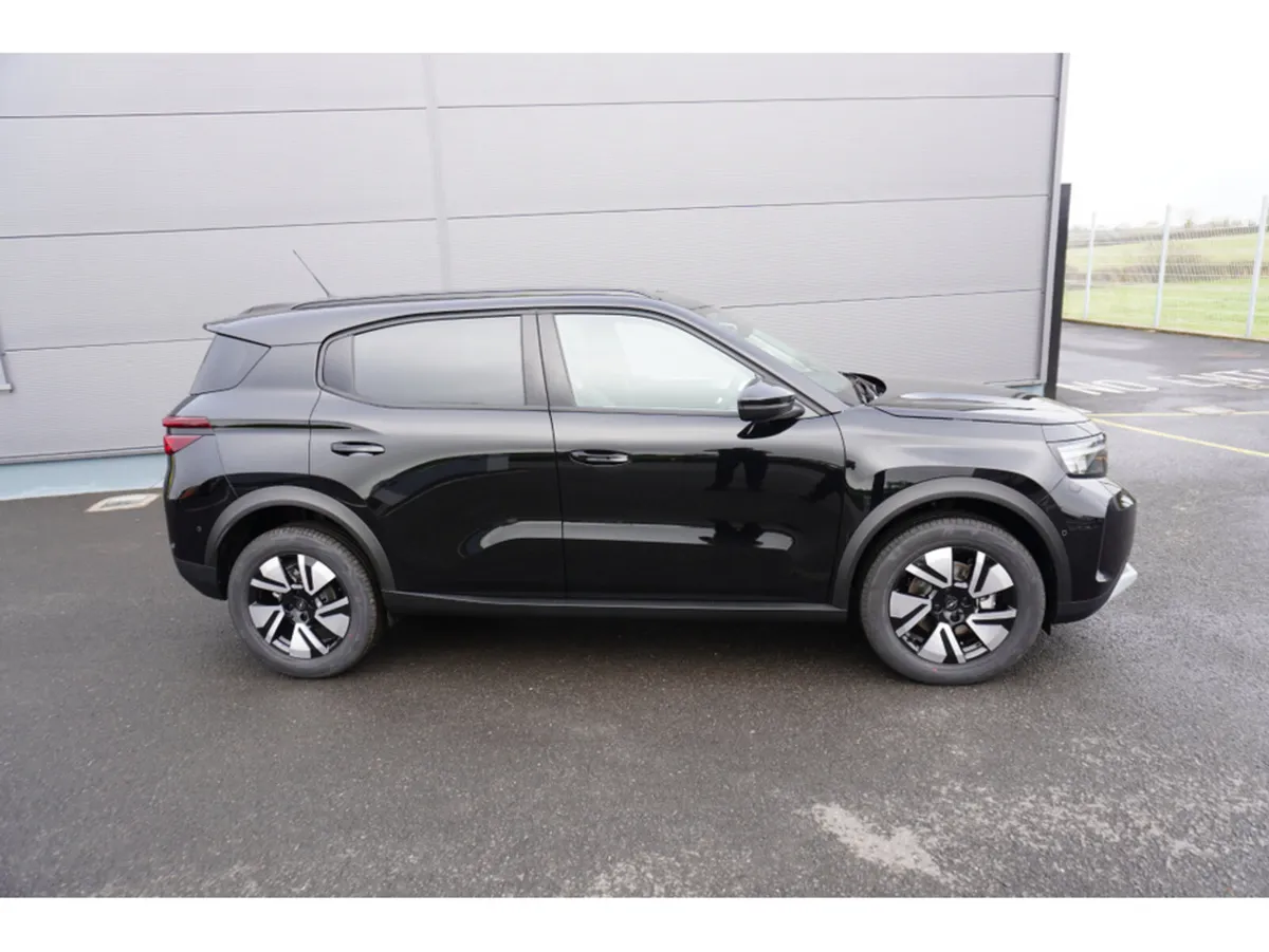 Opel Frontera SUV, Petrol Hybrid, 2026, Black