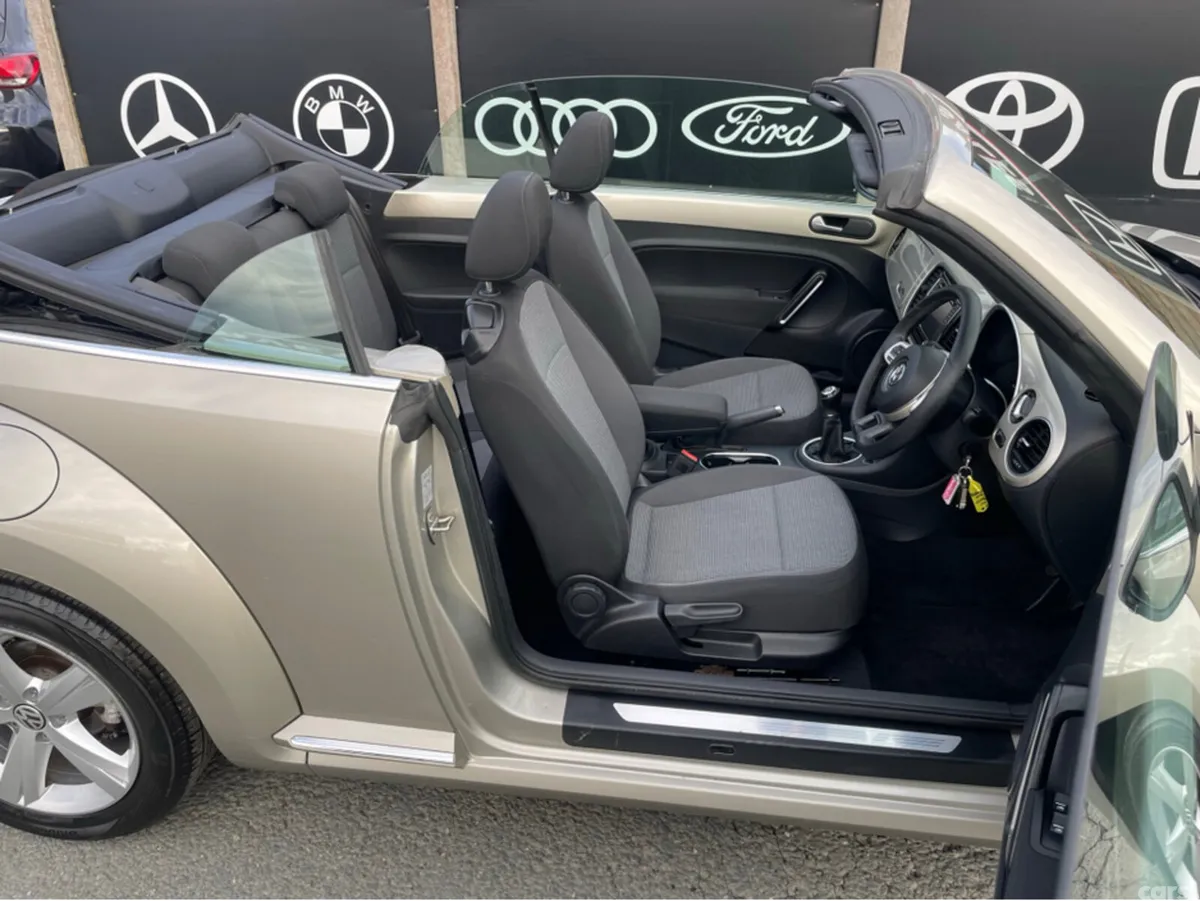 Volkswagen Beetle Saloon, Petrol, 2015, Silver