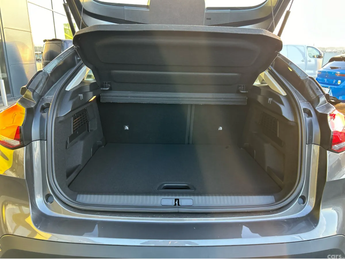 Citroen C4 MPV, Petrol, 2026, Grey