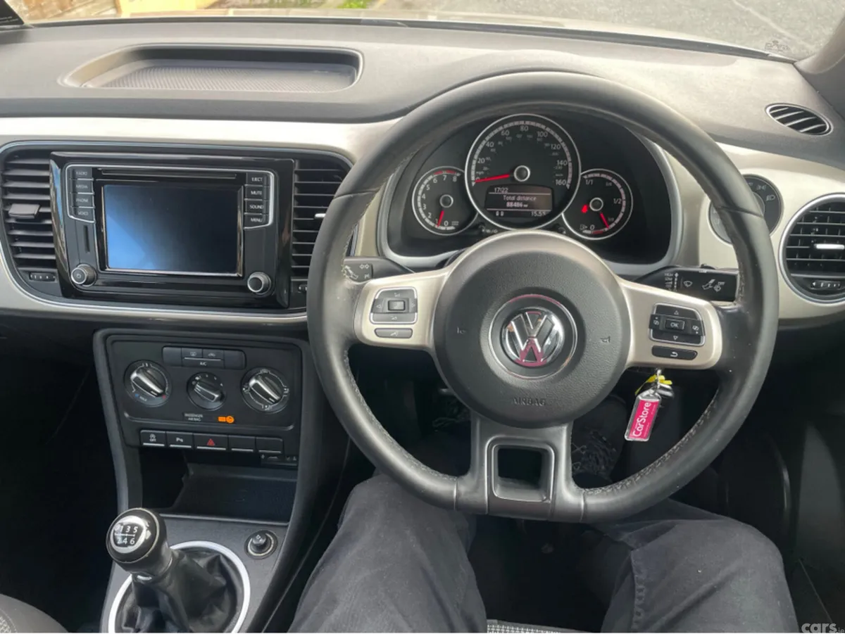 Volkswagen Beetle Saloon, Petrol, 2015, Silver