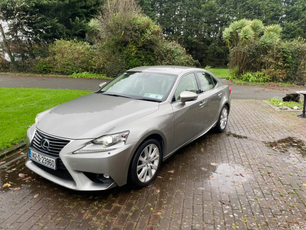 Lexus IS Saloon, Petrol Hybrid, 2014, Silver
