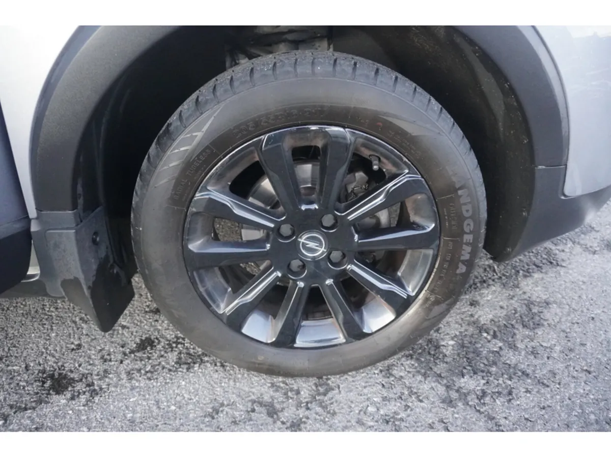Opel Crossland SUV, Diesel, 2022, Grey