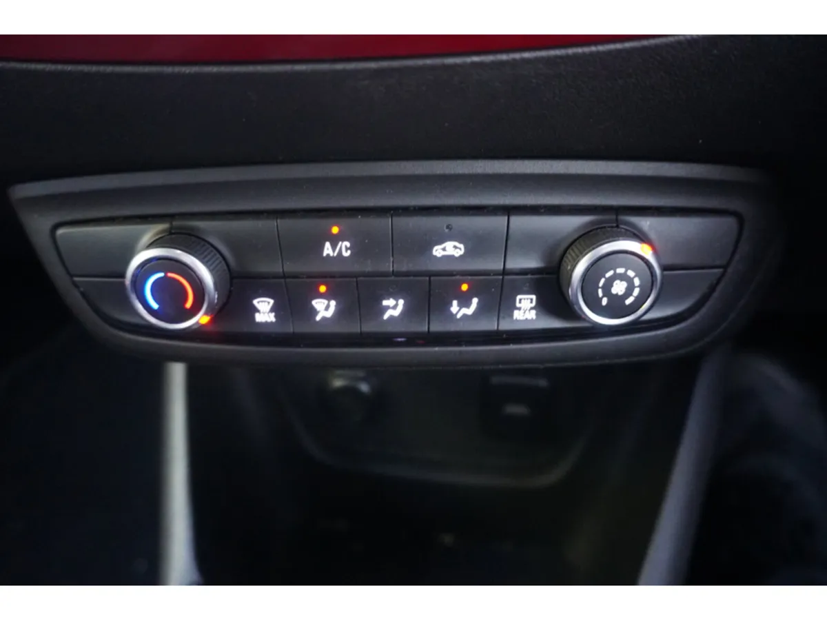 Opel Crossland SUV, Diesel, 2022, Grey