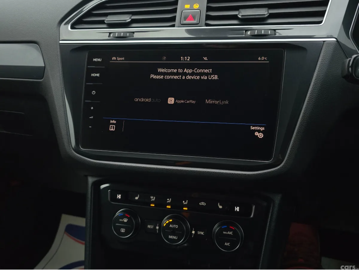 Volkswagen Tiguan SUV, Petrol, 2017, White