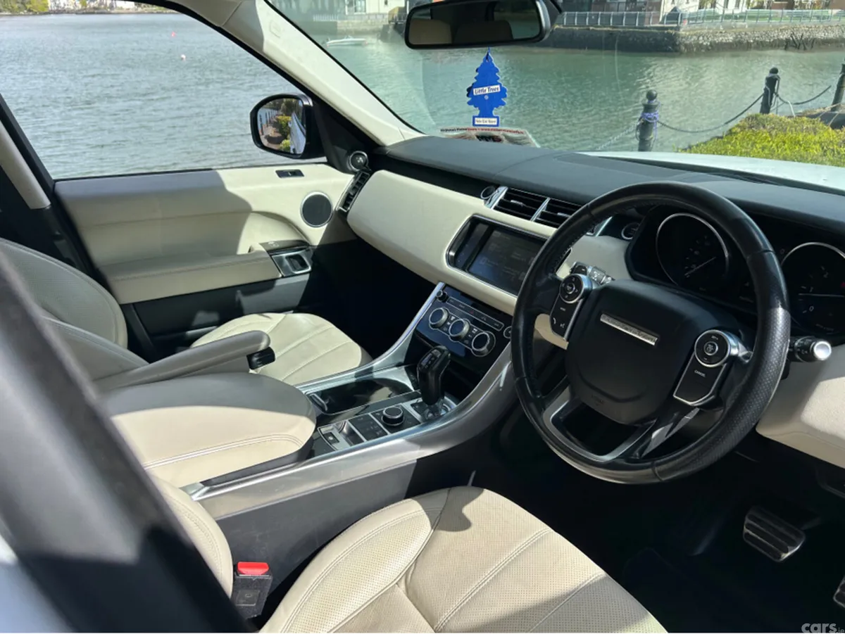Land Rover Range Rover Sport Estate, Diesel, 2016, White