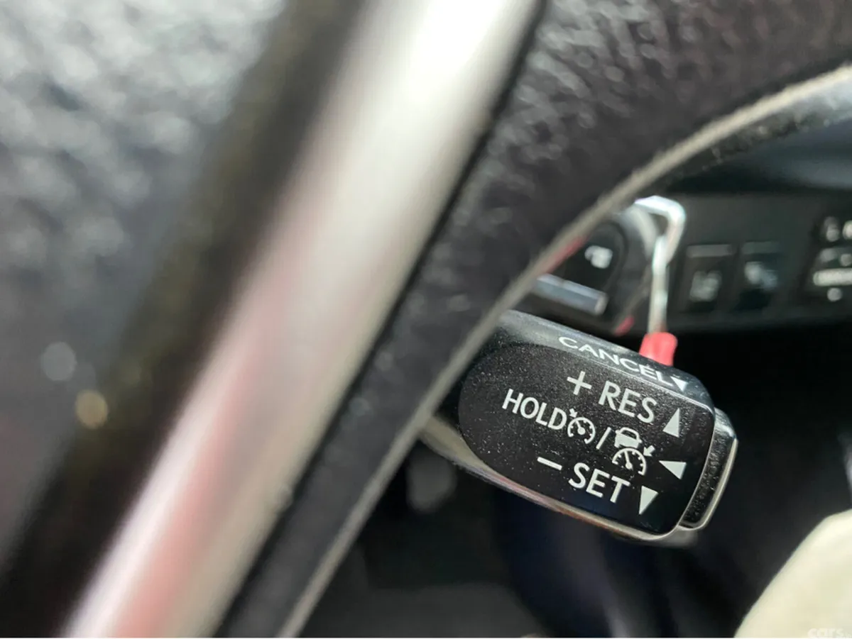 Toyota RAV4 MPV, Diesel, 2018, Red