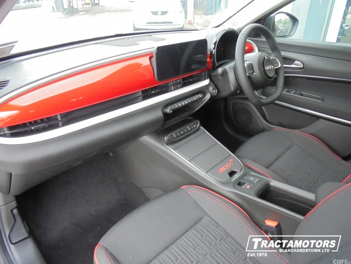 Fiat 600 MPV, Electric, 2025, White