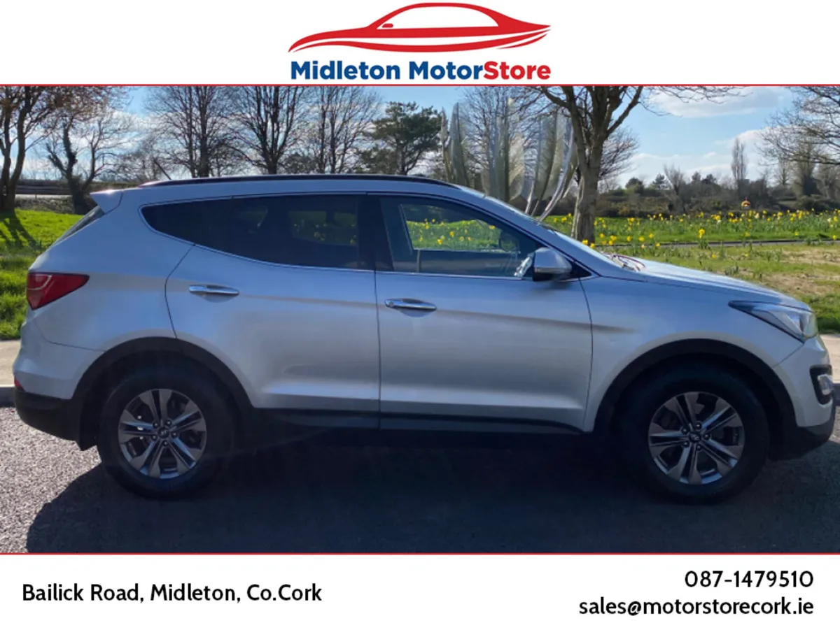 Hyundai Santa Fe Estate, Diesel, 2015, Silver