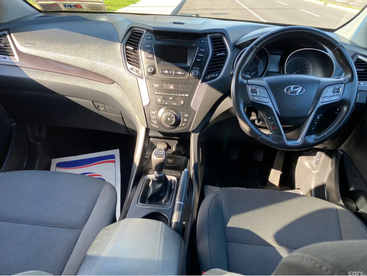 Hyundai Santa Fe Estate, Diesel, 2015, Silver