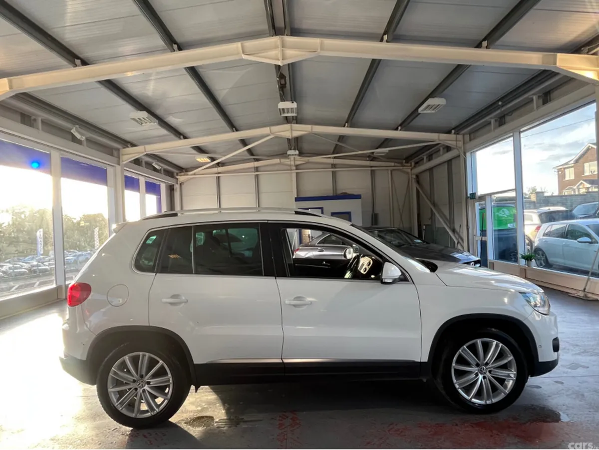 Volkswagen Tiguan Estate, Diesel, 2016, White