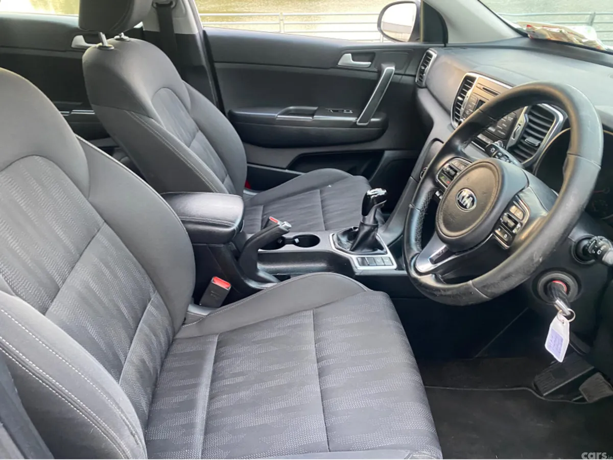 Kia Sportage MPV, Diesel, 2016, Silver