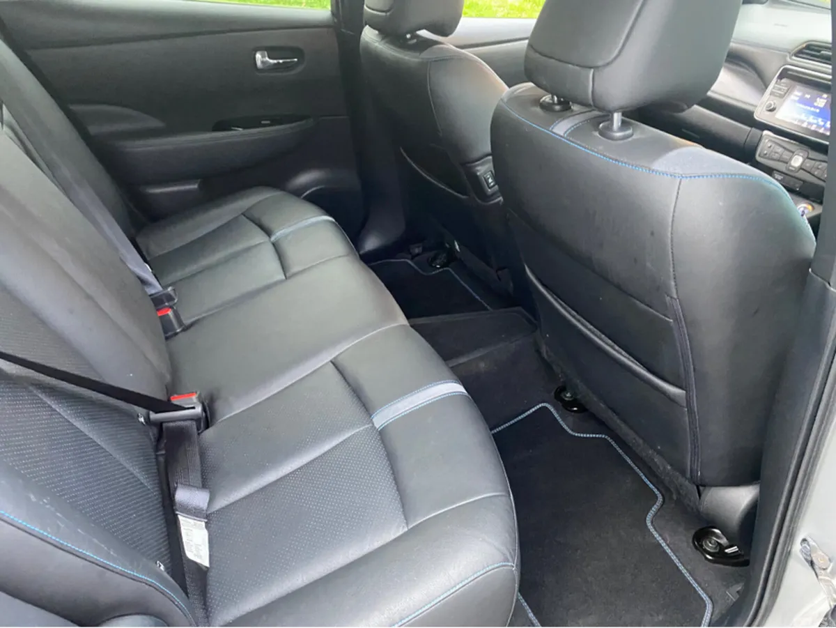 Nissan Leaf Hatchback, Electric, 2018, Grey
