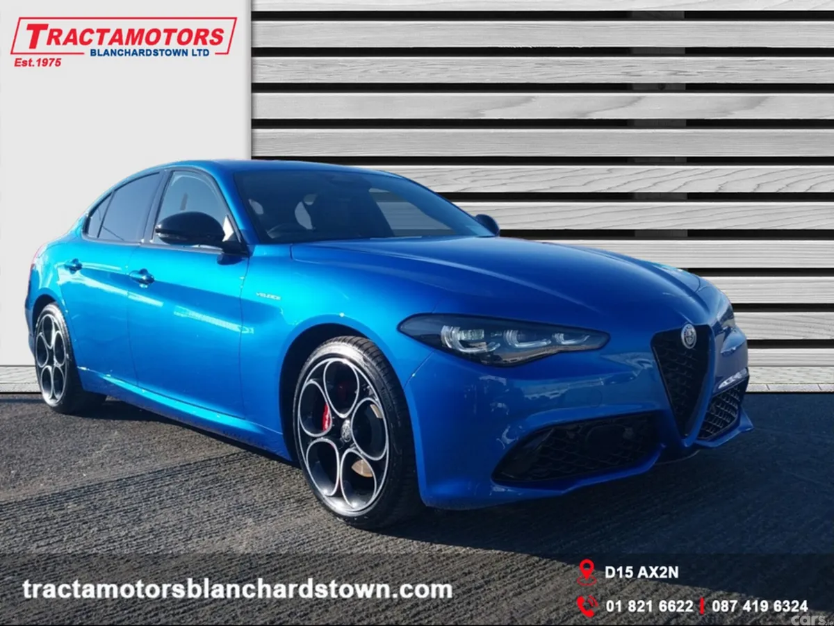 Alfa Romeo Giulia Saloon, Petrol, 2026, Blue
