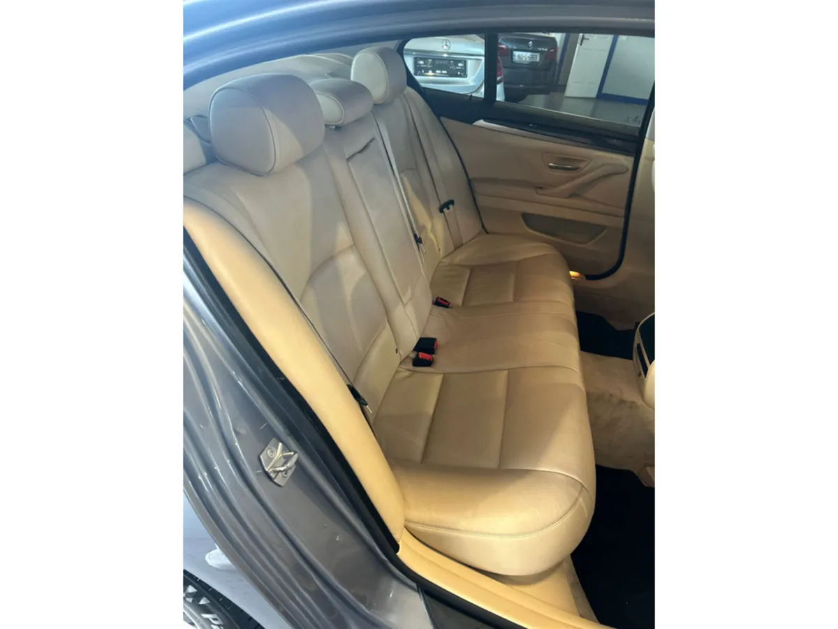 BMW 5-Series Saloon, Diesel, 2014, Grey