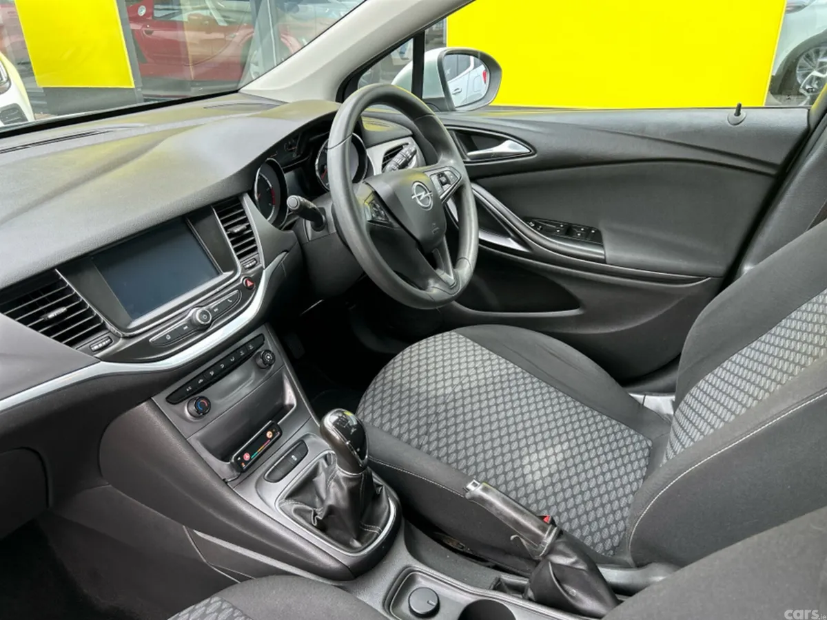 Opel Astra Estate, Diesel, 2017, Grey