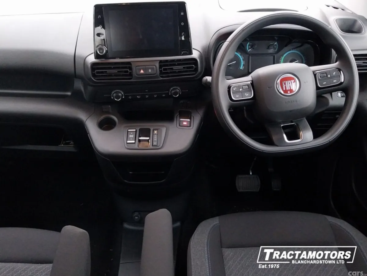Fiat Doblo MPV, Electric, 2024, Grey