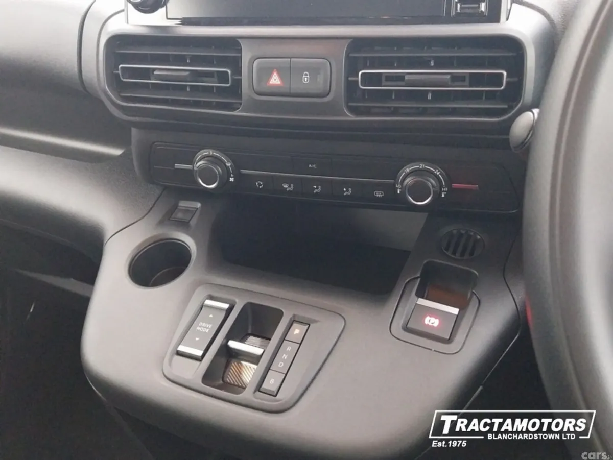 Fiat Doblo MPV, Electric, 2024, Grey