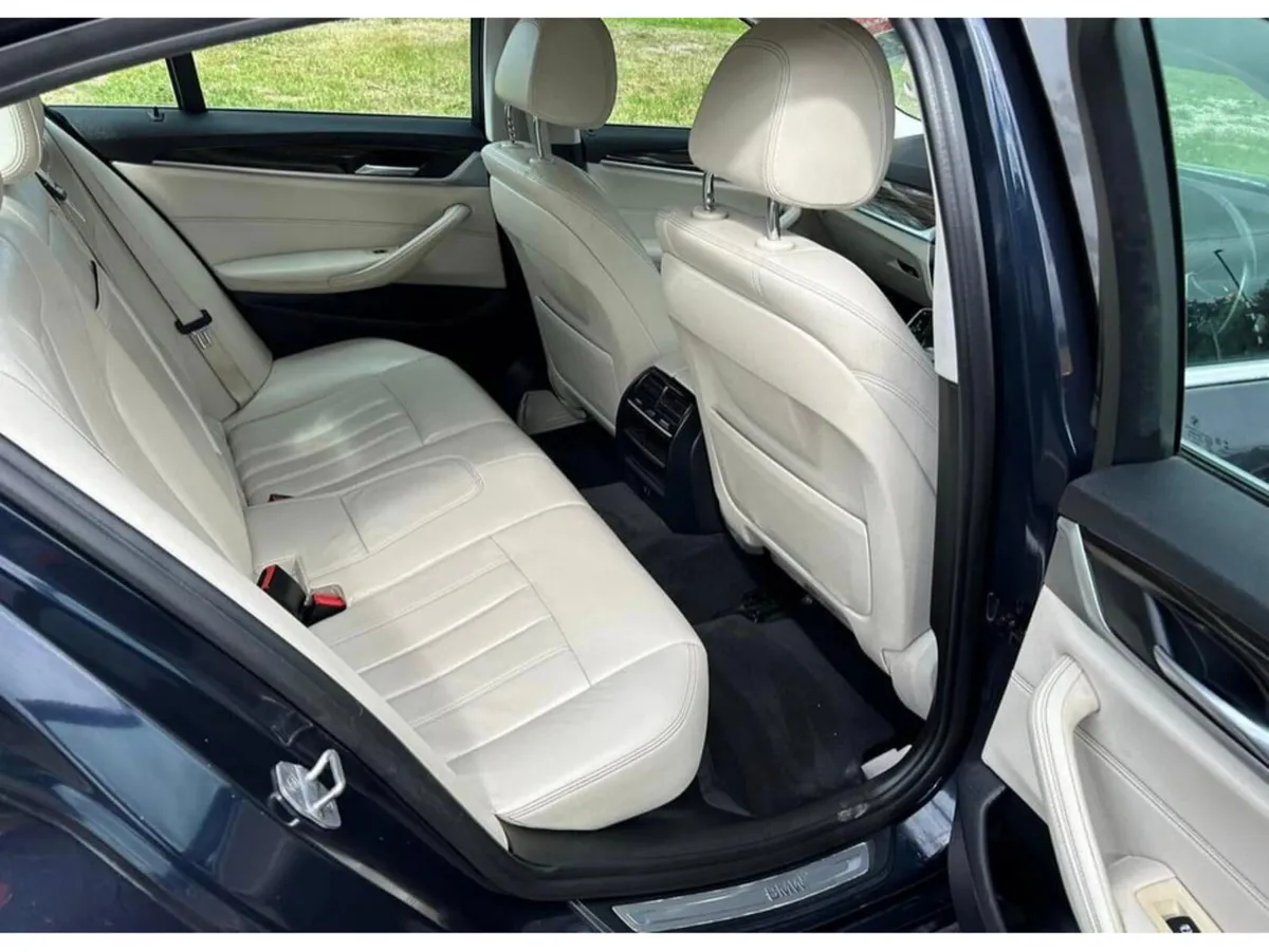 BMW 5-Series Saloon, Diesel, 2018, Blue