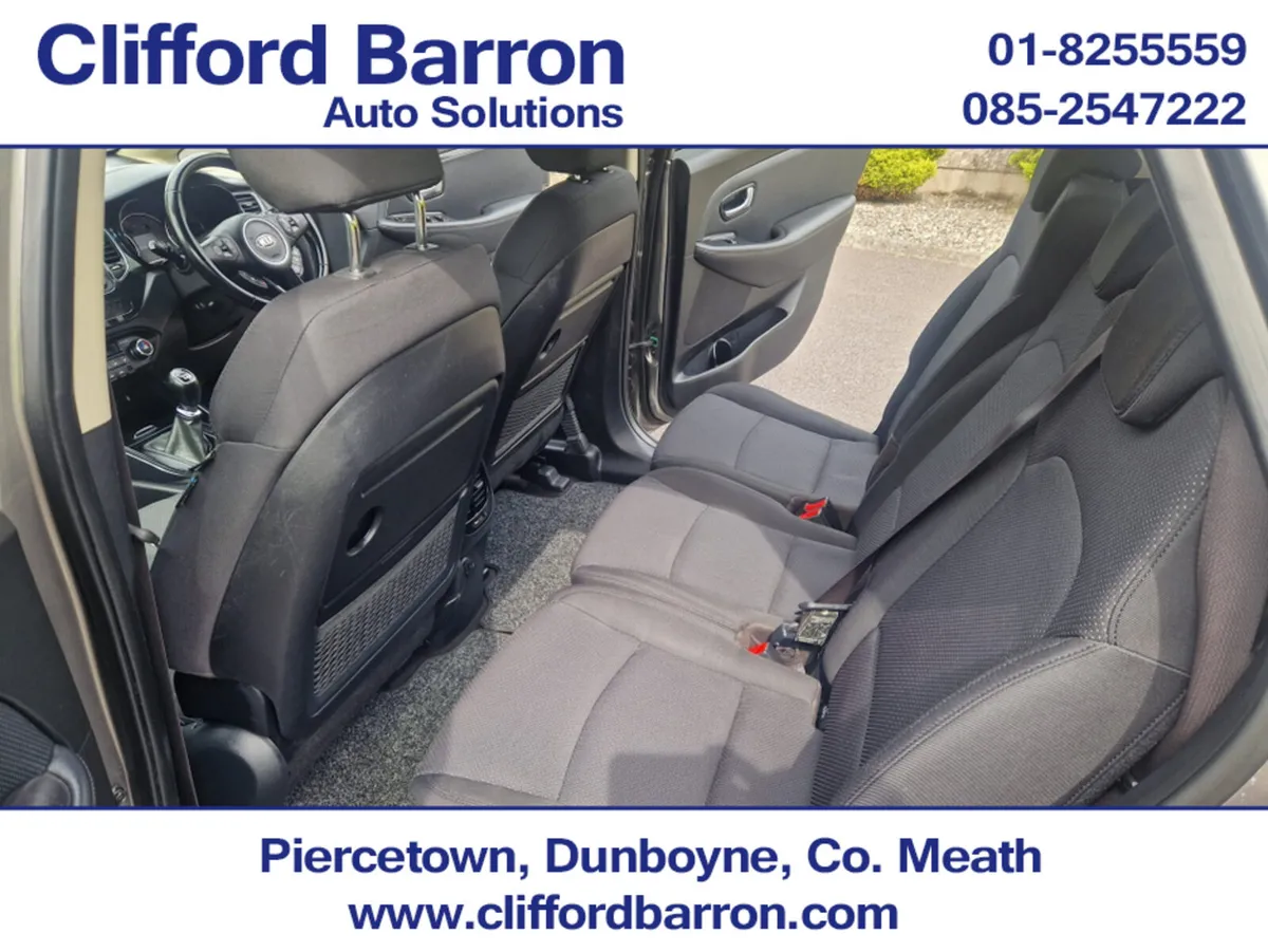 Kia Carens MPV, Diesel, 2015, Silver