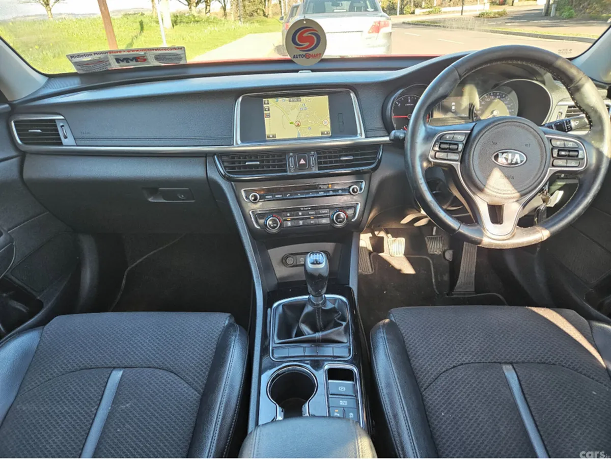Kia Optima Saloon, Diesel, 2016, Red