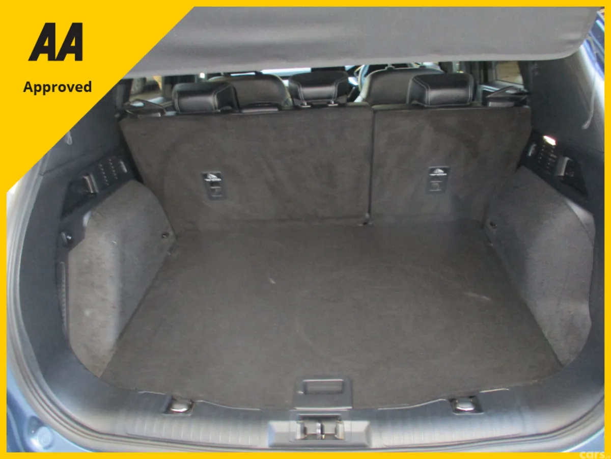 Ford Kuga Hatchback, Diesel, 2022, Blue