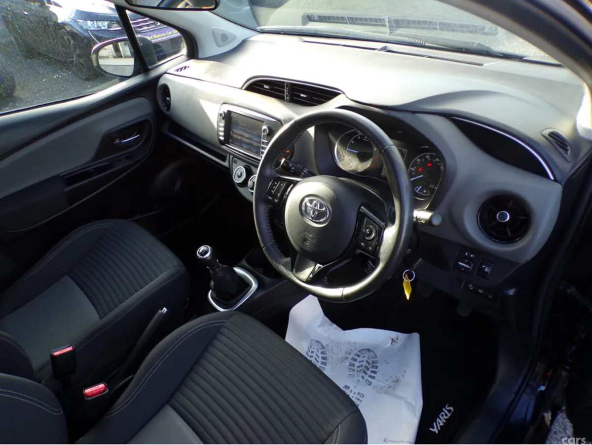 Fiat 500 Hatchback, Petrol, 2020, Grey