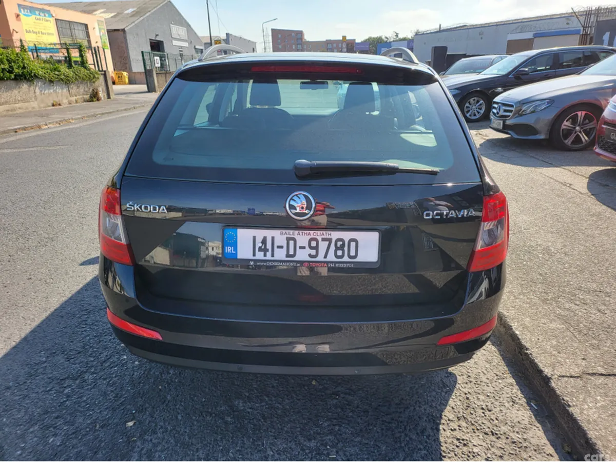 Skoda Octavia Estate, Diesel, 2014, Black