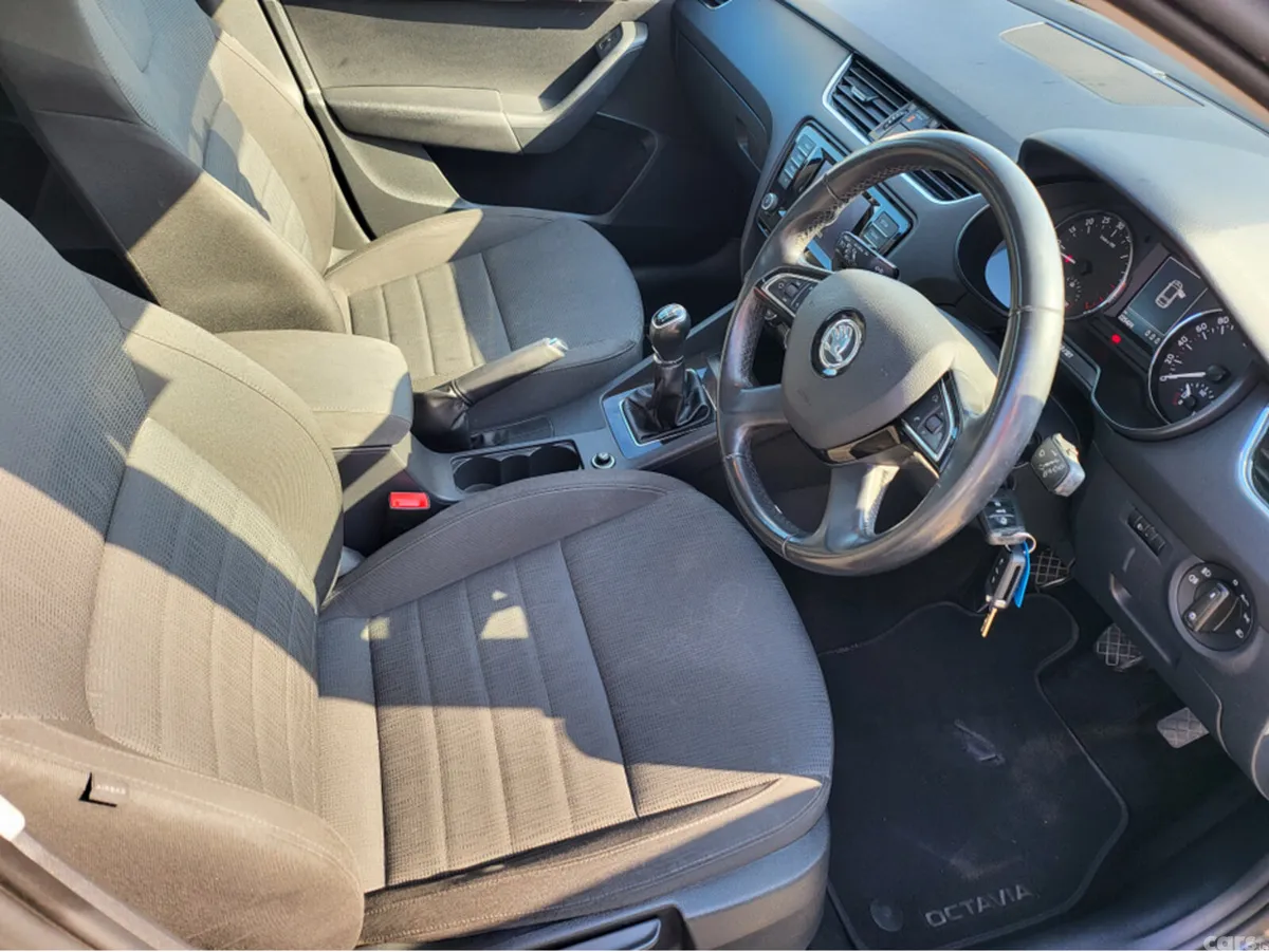 Skoda Octavia Estate, Diesel, 2014, Black