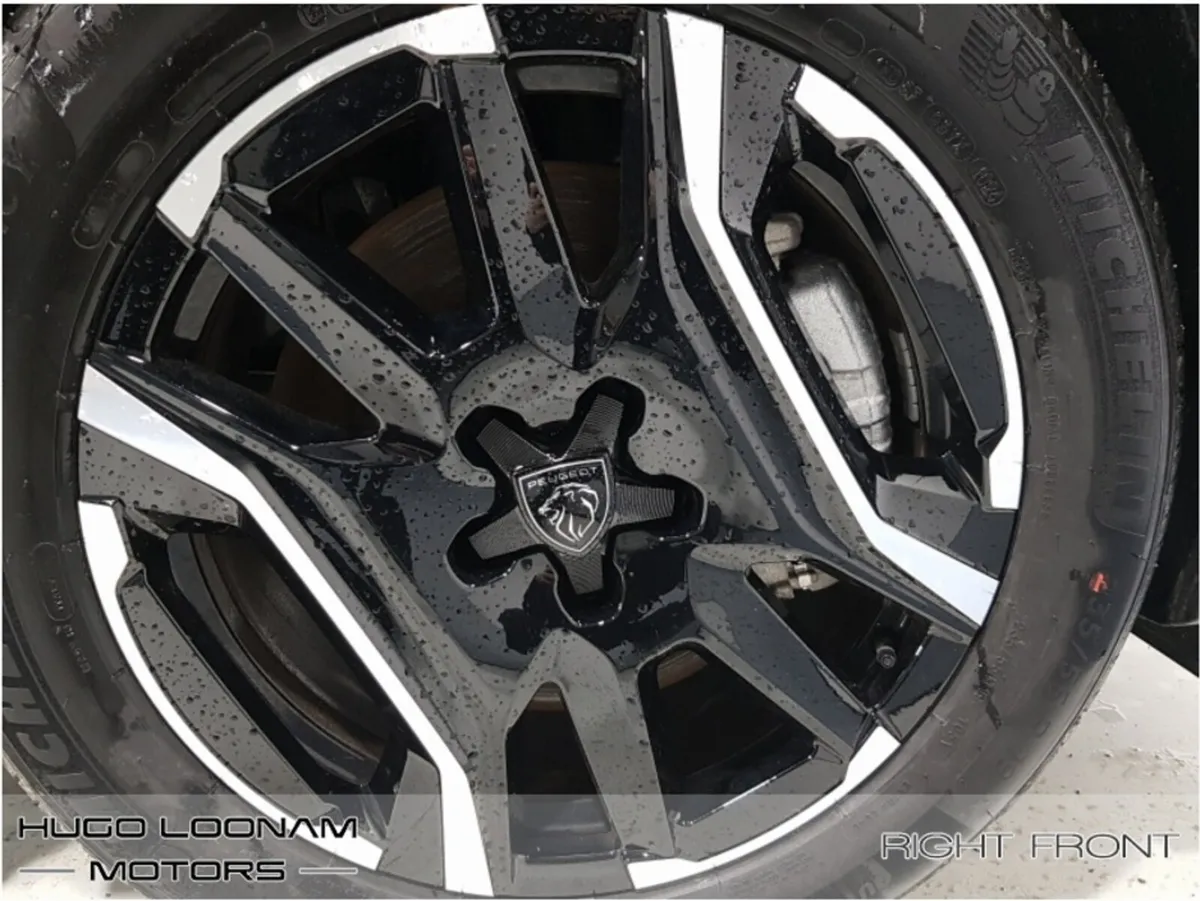 Peugeot 3008 SUV, Electric, 2026, Grey