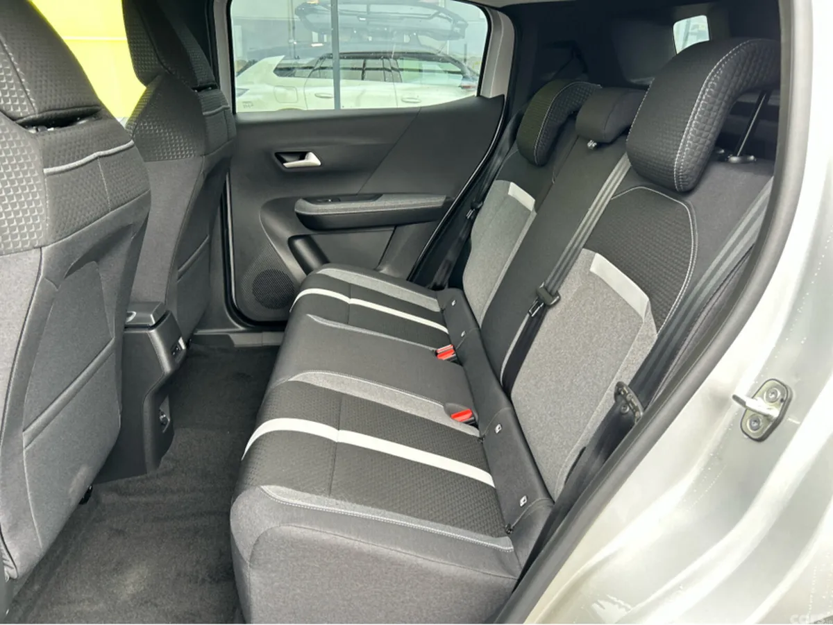 Opel Frontera SUV, Electric, 2026, Silver