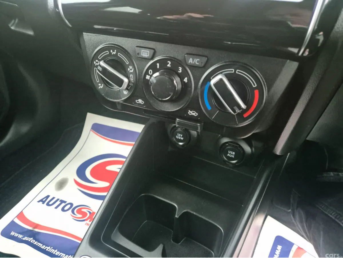 Suzuki Swift Hatchback, Petrol, 2022, Grey