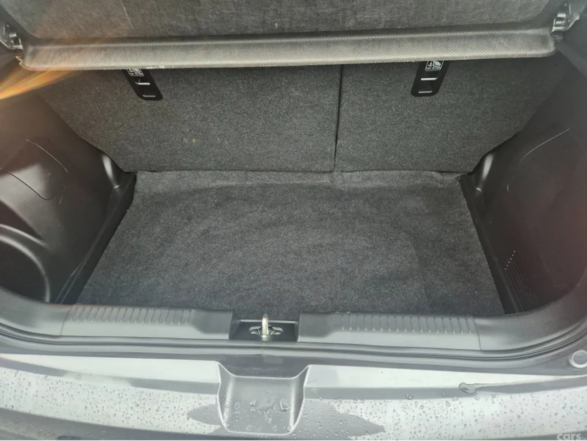 Suzuki Swift Hatchback, Petrol, 2022, Grey